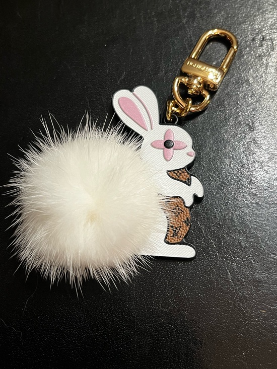 Accessories - 💕 Louis. Vuitton. Furry Friends Rabbit Fluffy Faux Fur Tail Key Ring Bag Charm